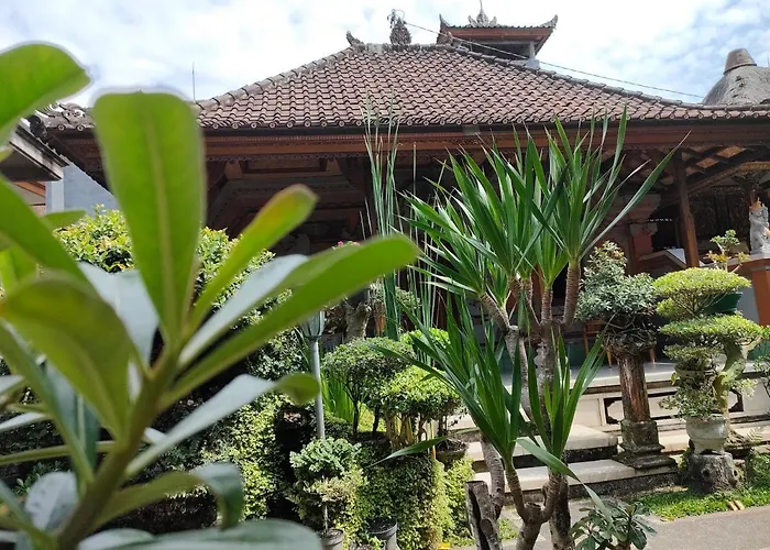 Dika * Ubud